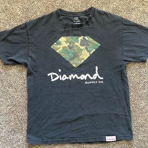 diamond graphic tee